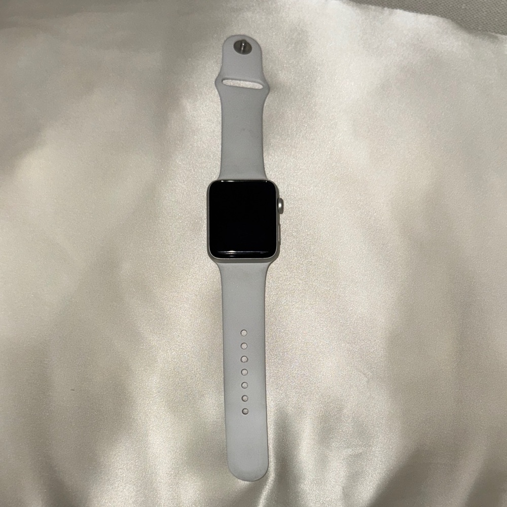 Apple Smartwatch in Silver and White